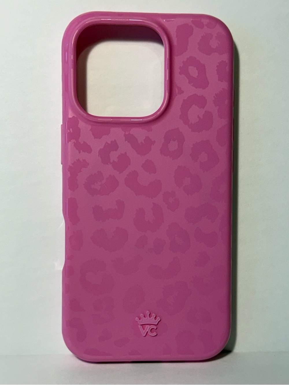 Velvet Caviar iPhone 16 Pro Case - Even Hotter Pink Leopard MagSafe